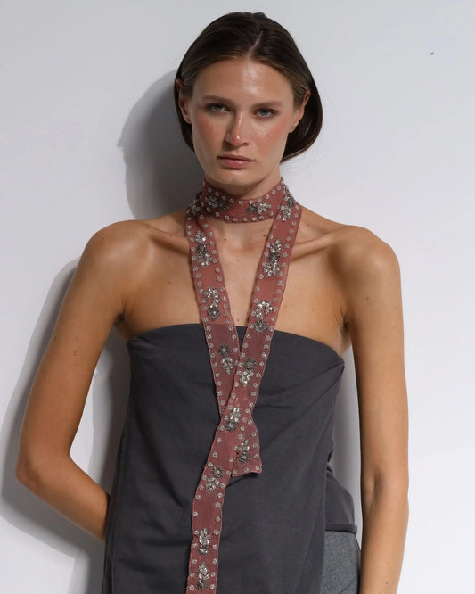 COLLAR ORGANZA BORDADO ROSA Bybel