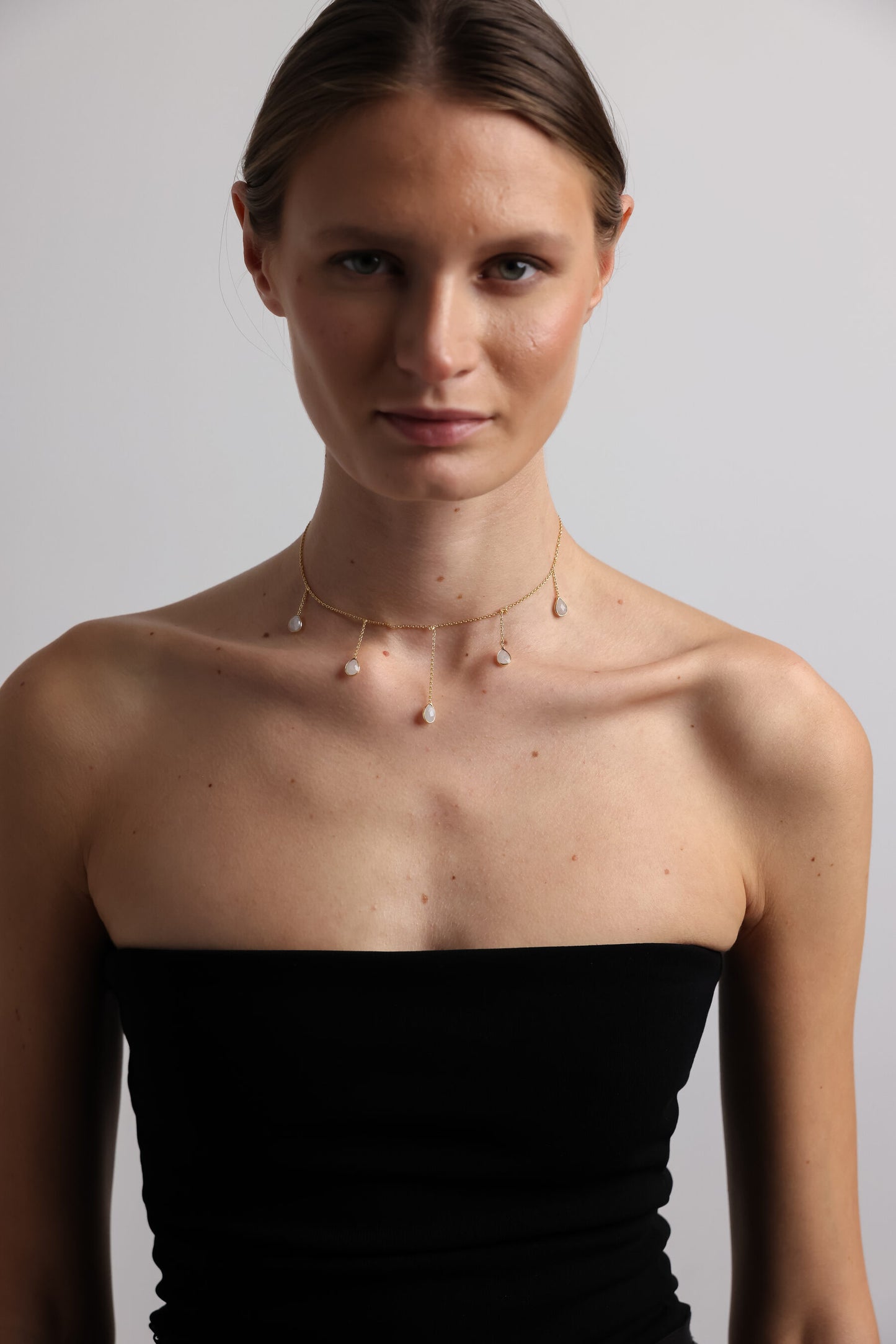 COLLAR LÁGRIMAS BLANCO I The New Gallery