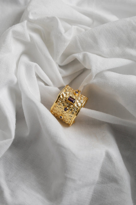 ANILLO RECTANGULO MORADO