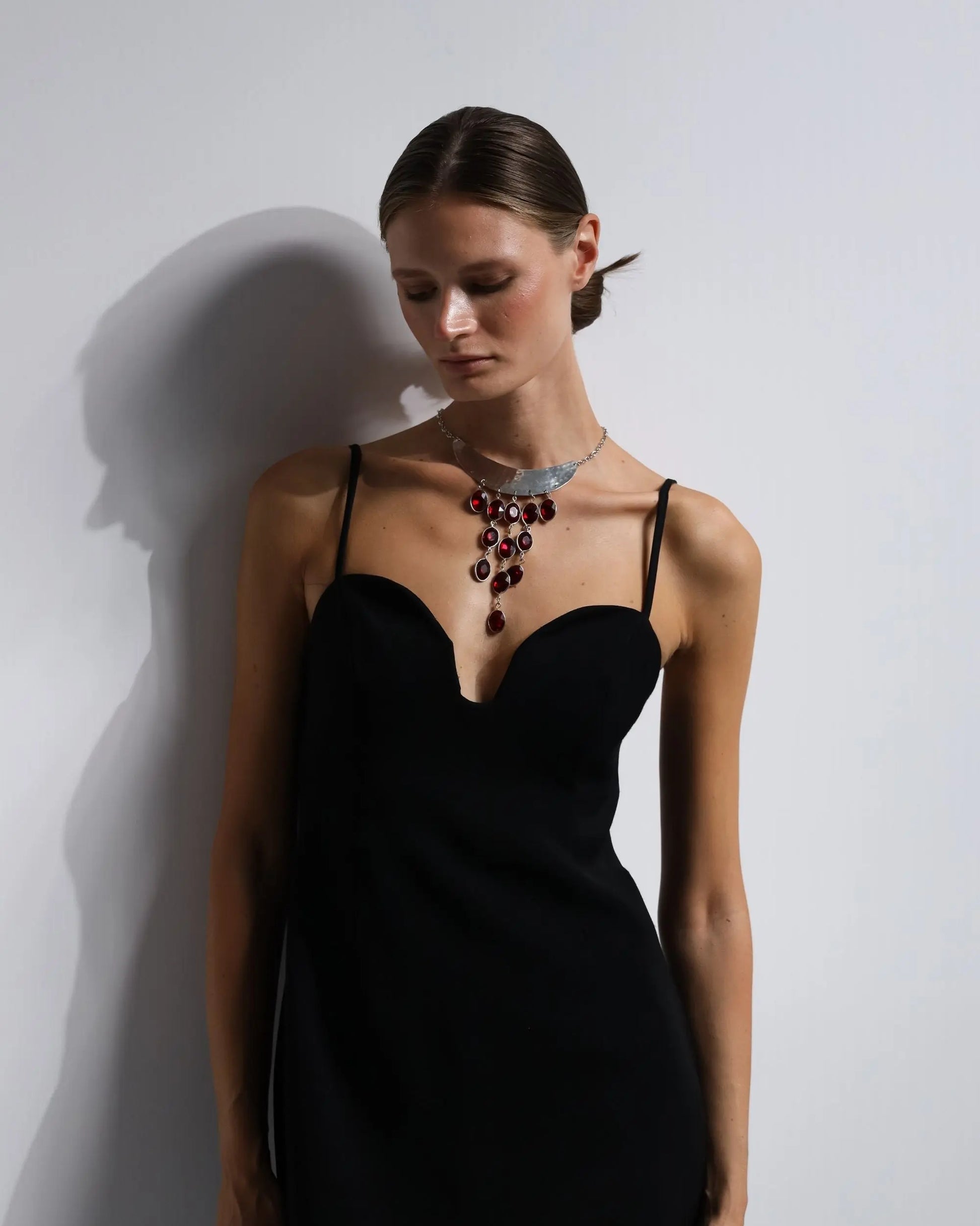 COLLAR MEDIA LUNA ABALORIOS Bybel