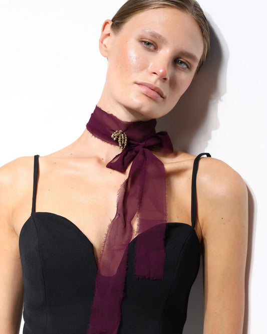 COLLAR ORGANZA MORADO FLOR Bybel