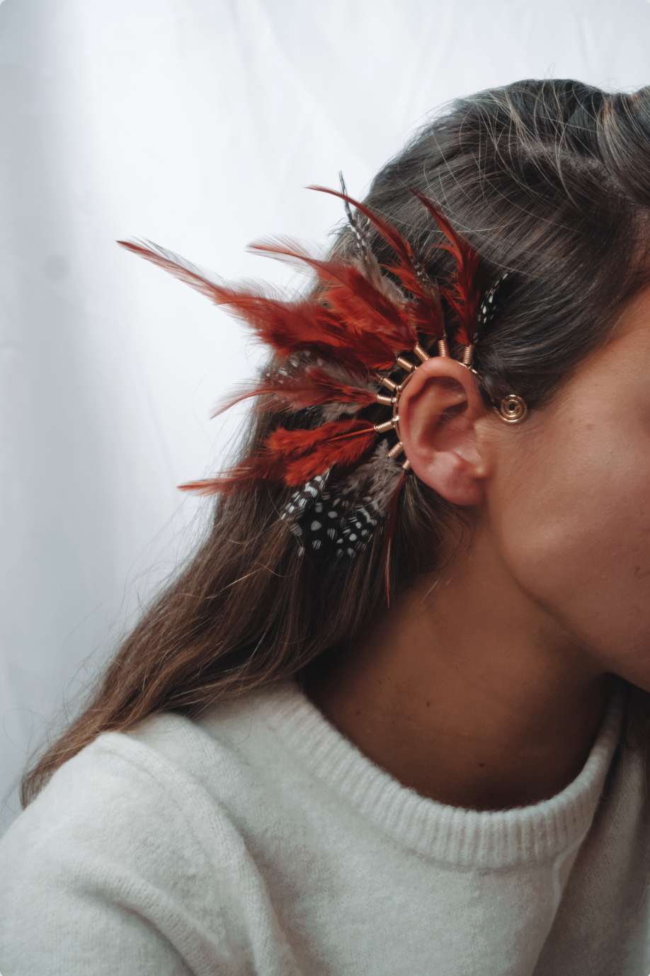 EARCUFF PLUMAS Bybel-brand