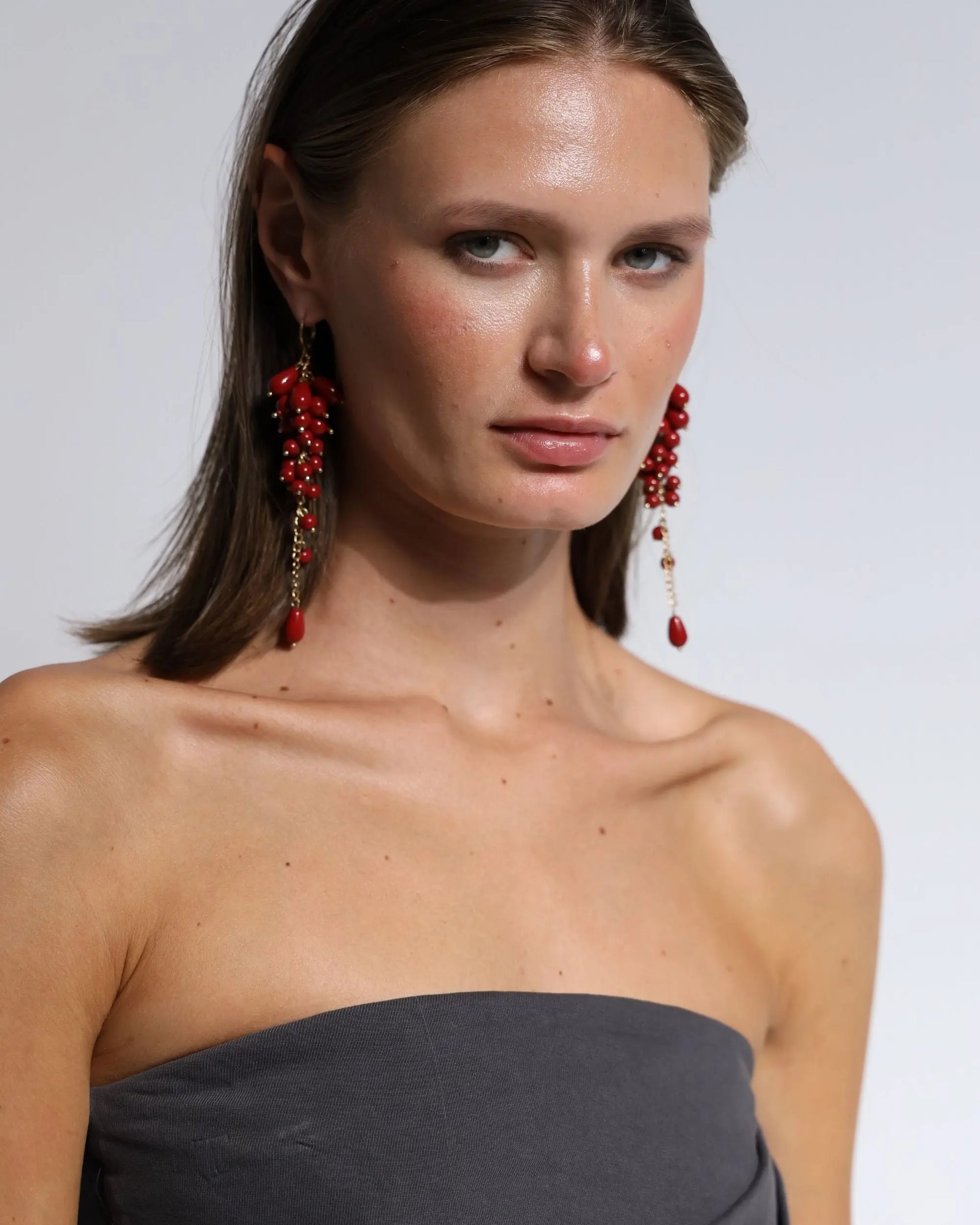 PENDIENTES GRANADA ROJOS Bybel