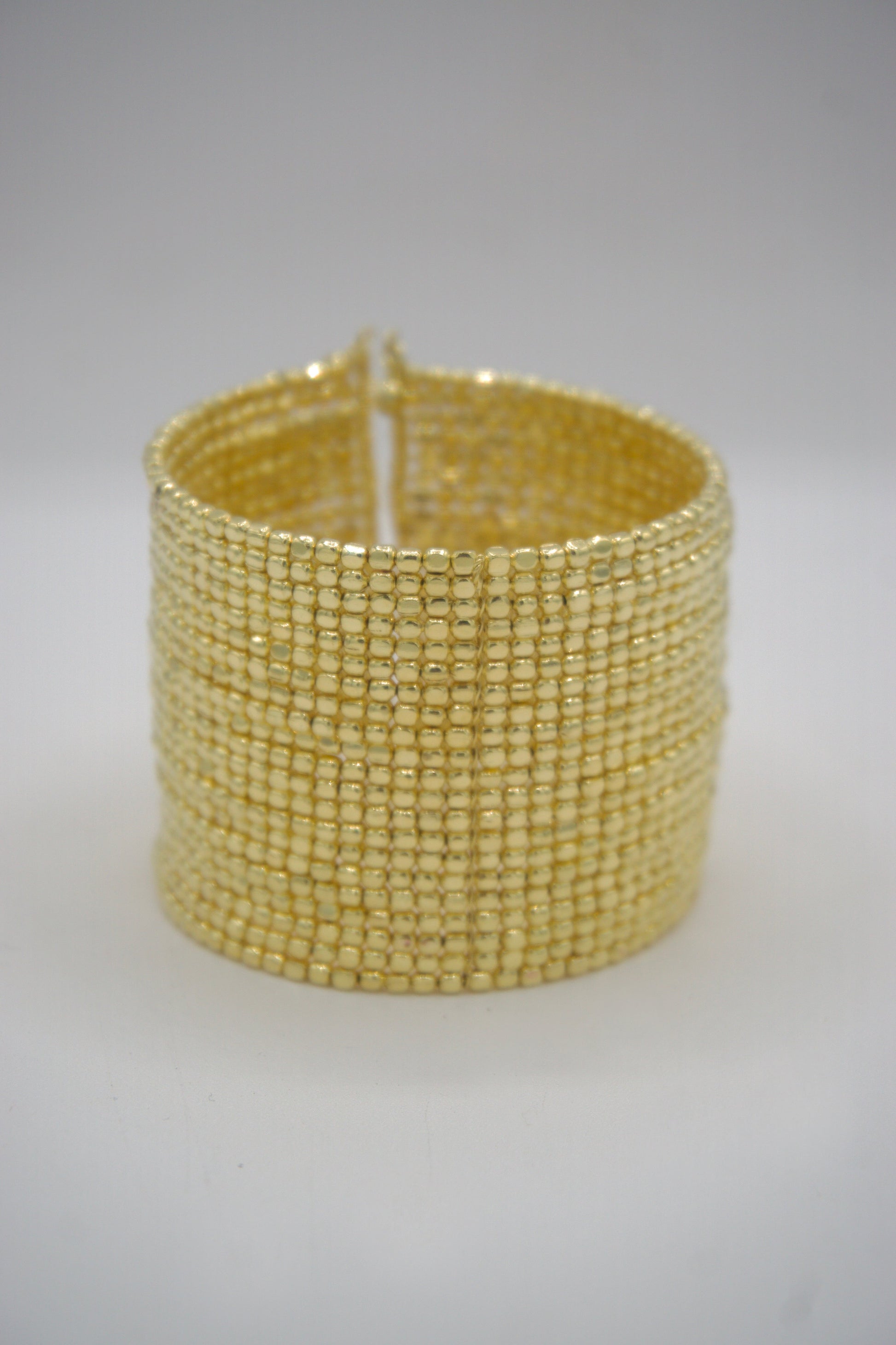 PULSERA | ANCHA ABALORIOS ORO Bybel-brand