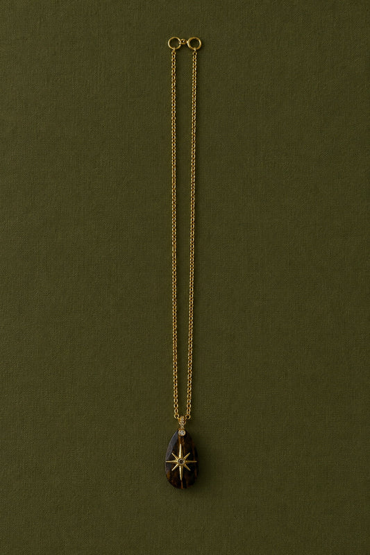 Collar Corto Estrella Marrón