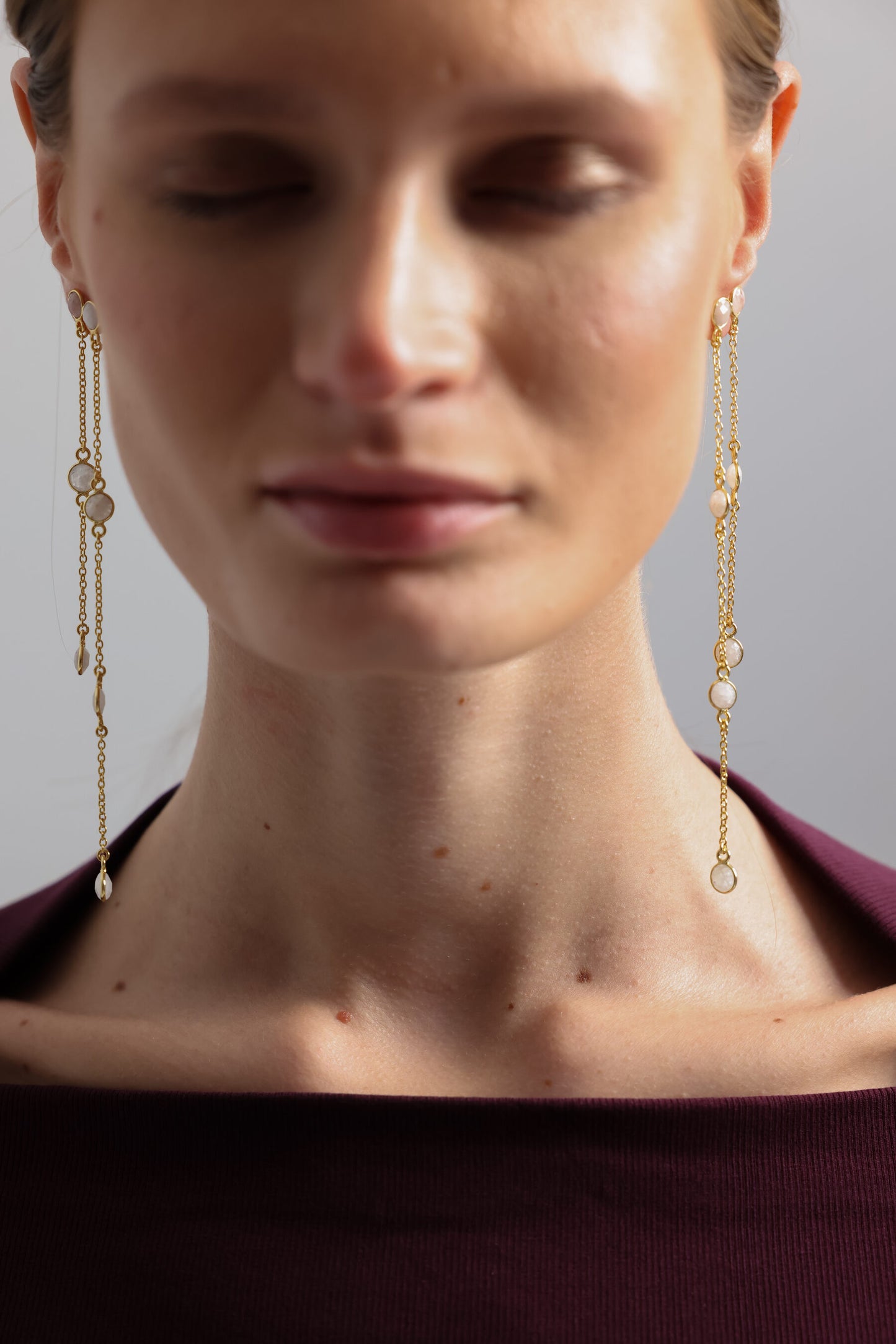 PENDIENTES CIRCONITAS BLANCO I The New Gallery