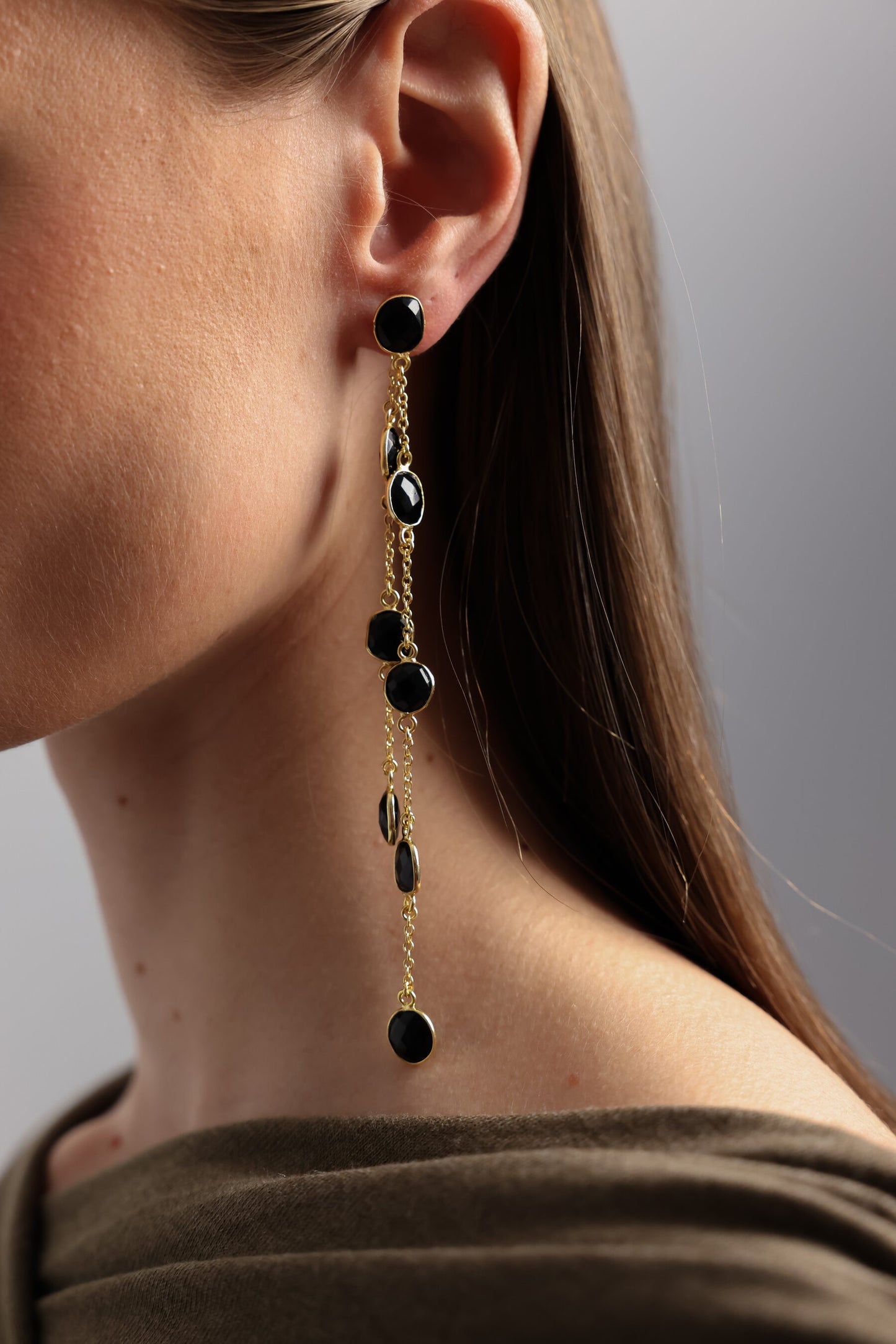 PENDIENTES CIRCONITAS NEGROS I The New Gallery