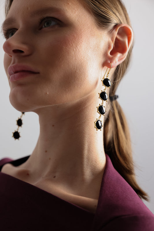 PENDIENTES GOTAS NEGROS I The New Gallery